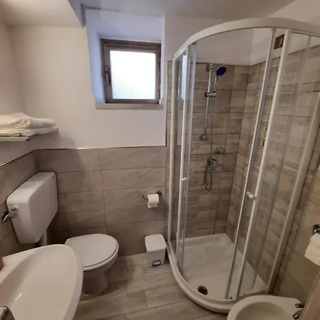 La Torretta Delle Apuane Feriehus