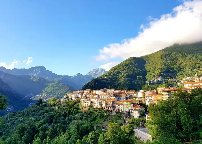 بيت للعطل La Torretta Delle Apuane