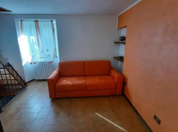 La Torretta Delle Apuane بيت للعطل *